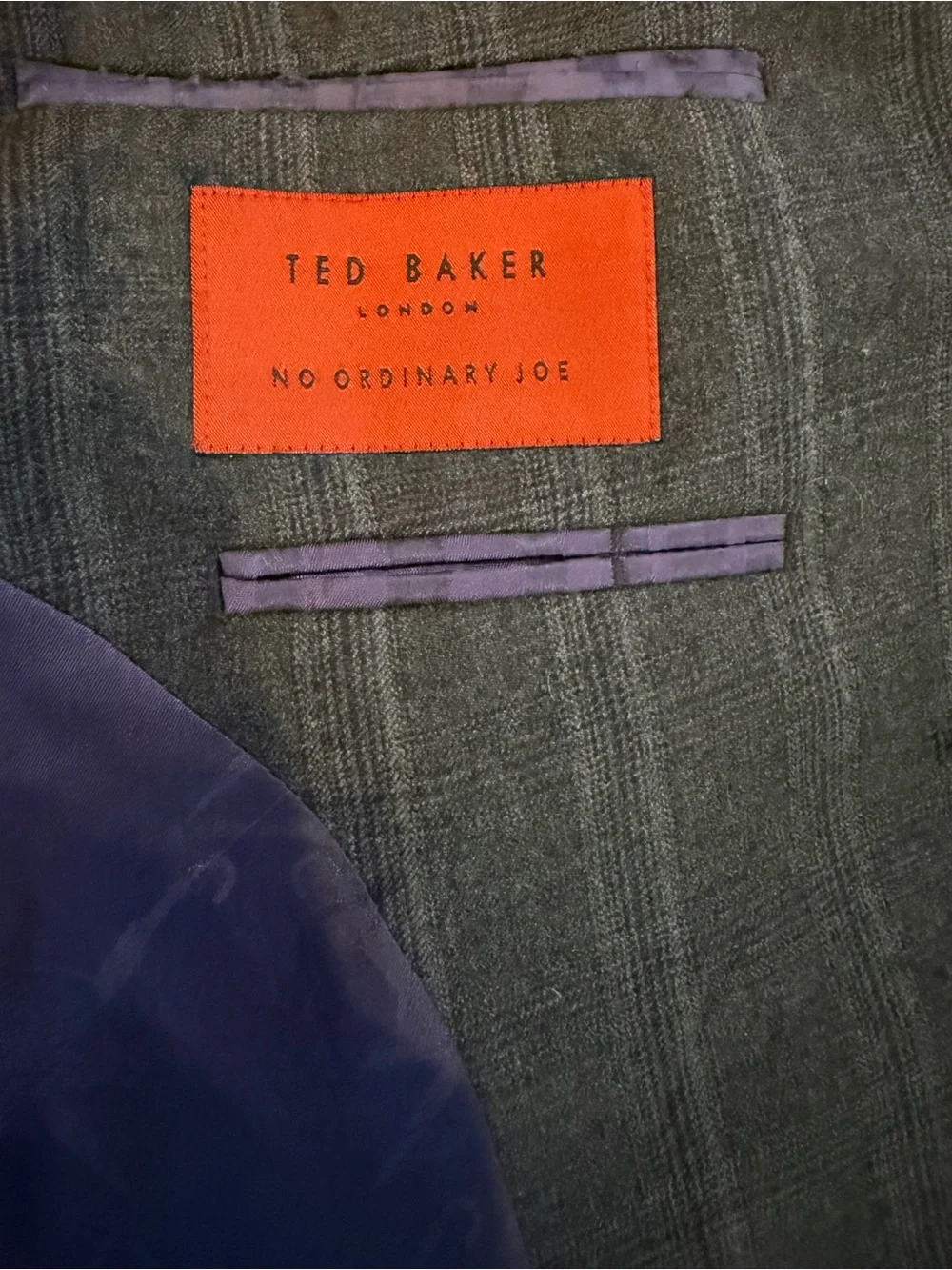 Ted Baker. Single Breasted Double Button Notch Blazer. Gray Tonal Plaid. 38R.